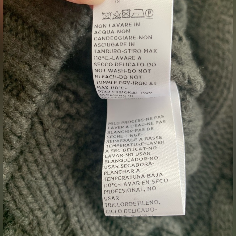 Agnona luxury 100% cashmere cable knit sweater - Picture 5 of 5
